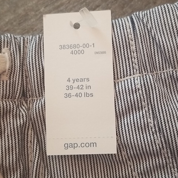 Gap Striped shorts - Picture 4 of 4
